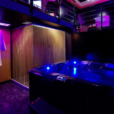 Mieuxqualhotel Jacuzzi Privatif Love Room 보르도 외부 사진