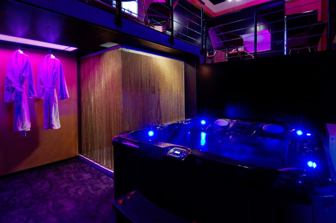 Mieuxqualhotel Jacuzzi Privatif Love Room 보르도 외부 사진